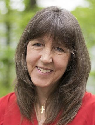Kathy Rossell Headshot